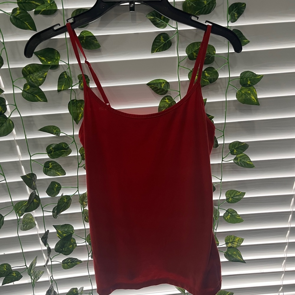 red tank ❤️